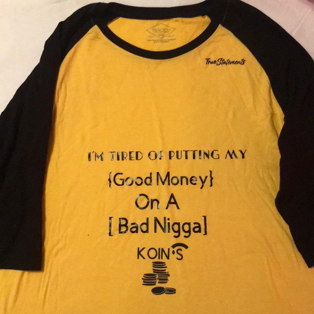 TrueStatements Pre-Owned 2x Large T-Shirt Black and Yellow